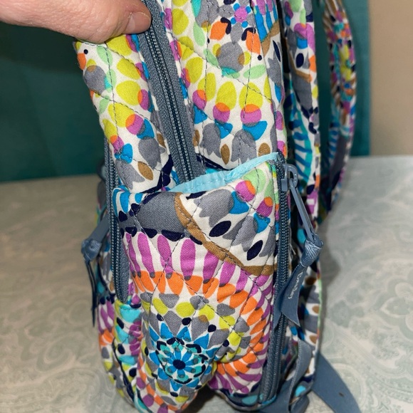 NWTs….Brand New Vera Bradley Compact Back Pack - Picture 6 of 7
